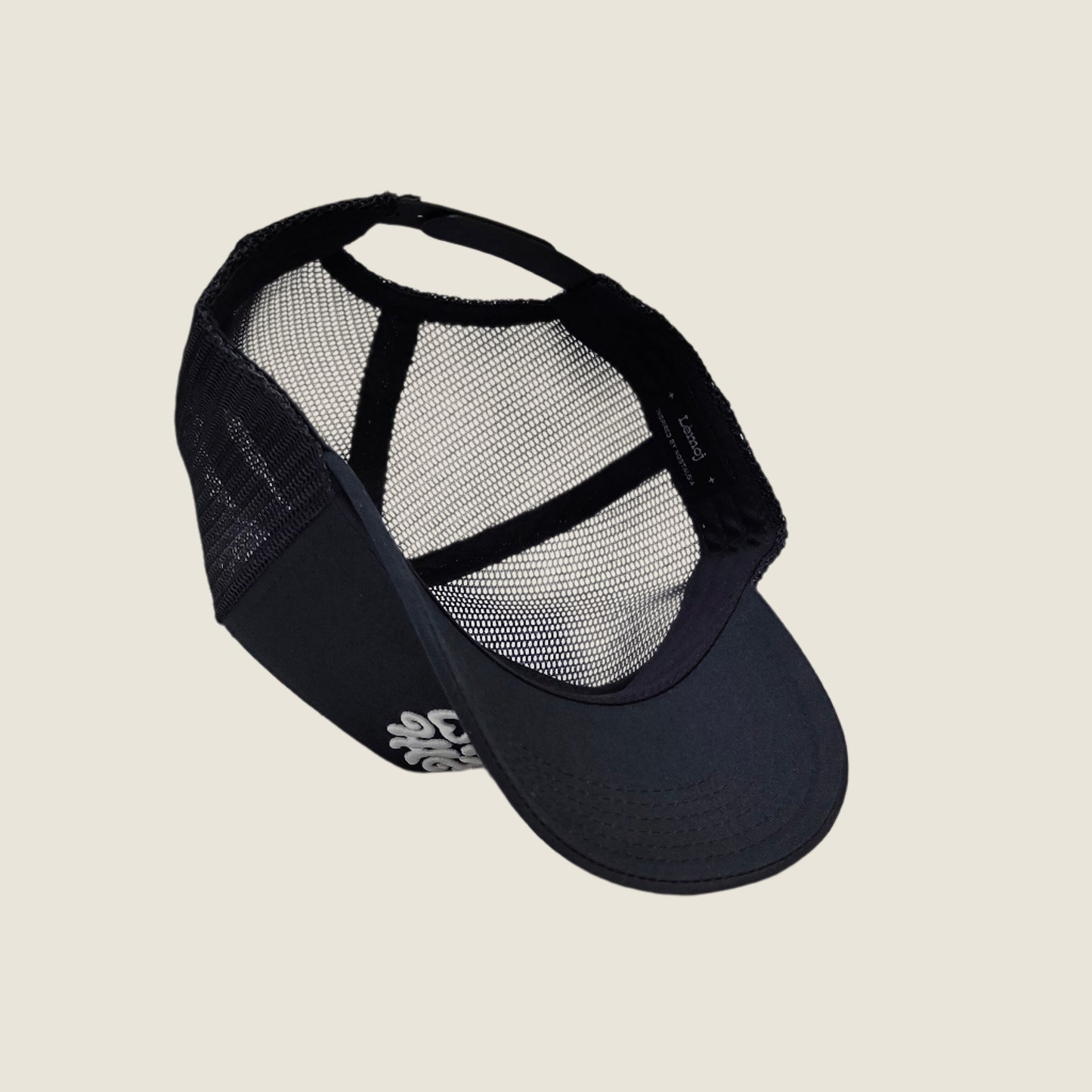 Lemoj Inspired by Nostalia Cap