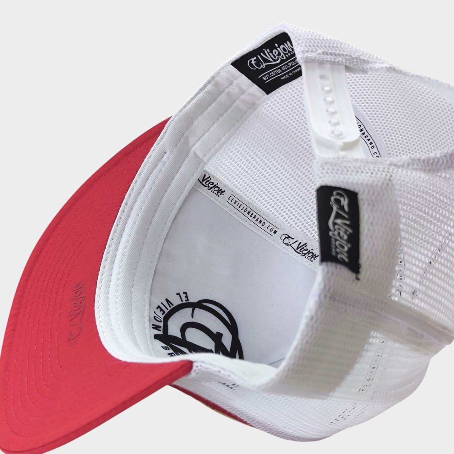 Cabron Y Vago Light Red/White flat visor hat / gorra de visera plana