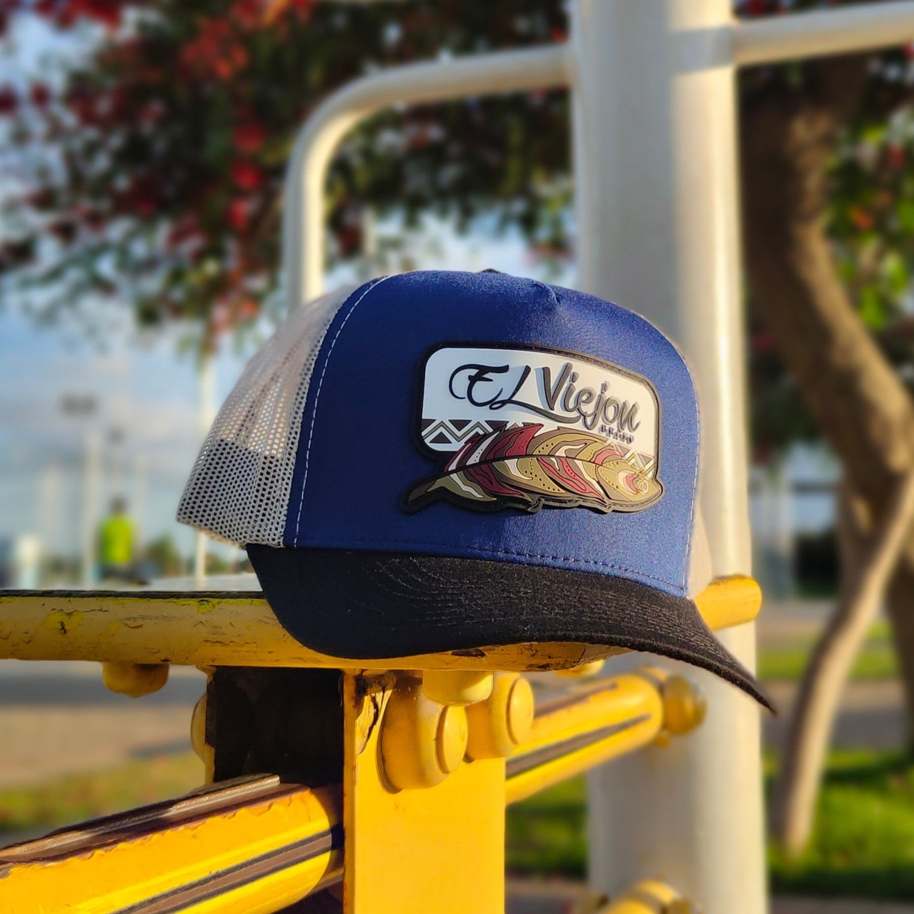 Nativo Black/Blue/Cream AVC hat / gorra