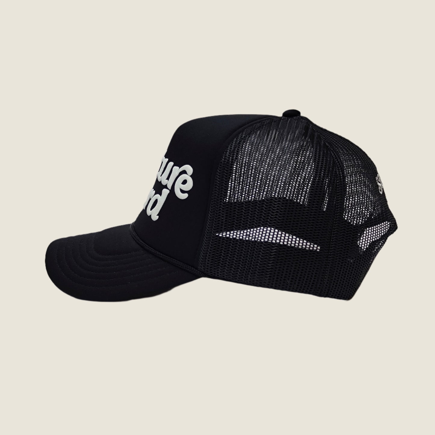 CULTURE NERD TRUCKERS®-BLACK/WHITE
