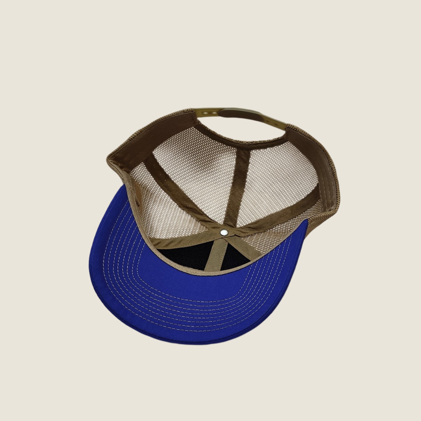 GREAT SHARK - Minimalist Trucker Cap - Light/Dark Blue