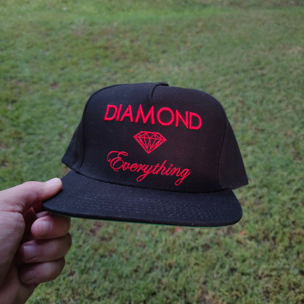 DIAMOND BLACK-RED SNAPBACK