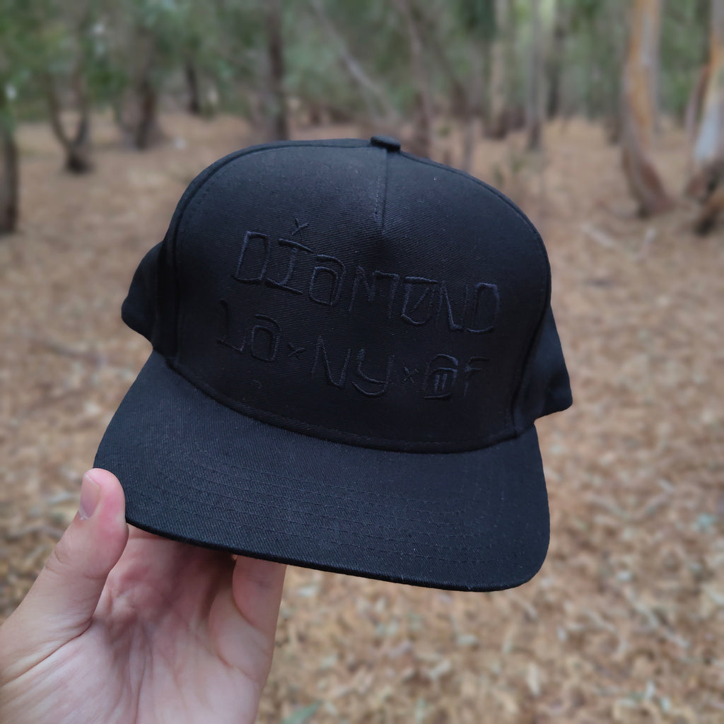 FLAT Black snapback - DIAMOND EVERYTHING