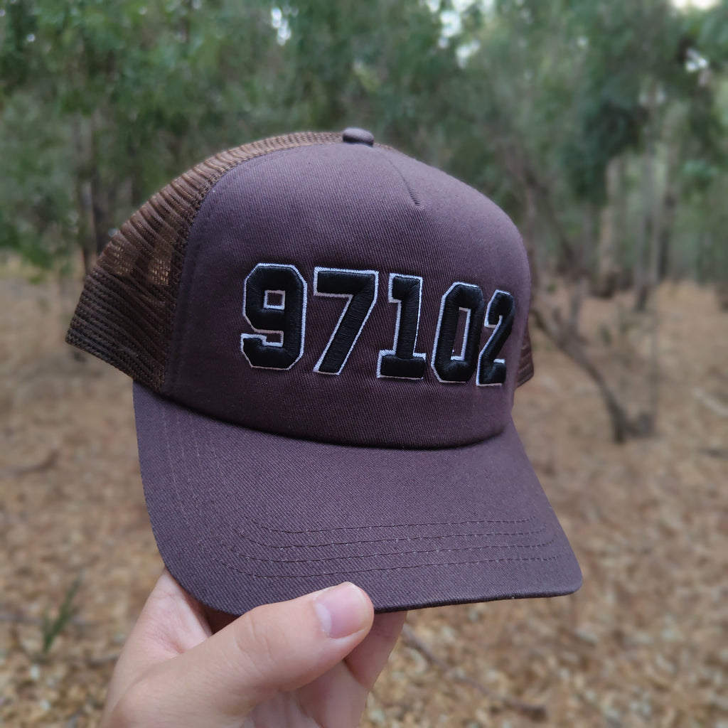 VINTAGE TRUCKER 97102