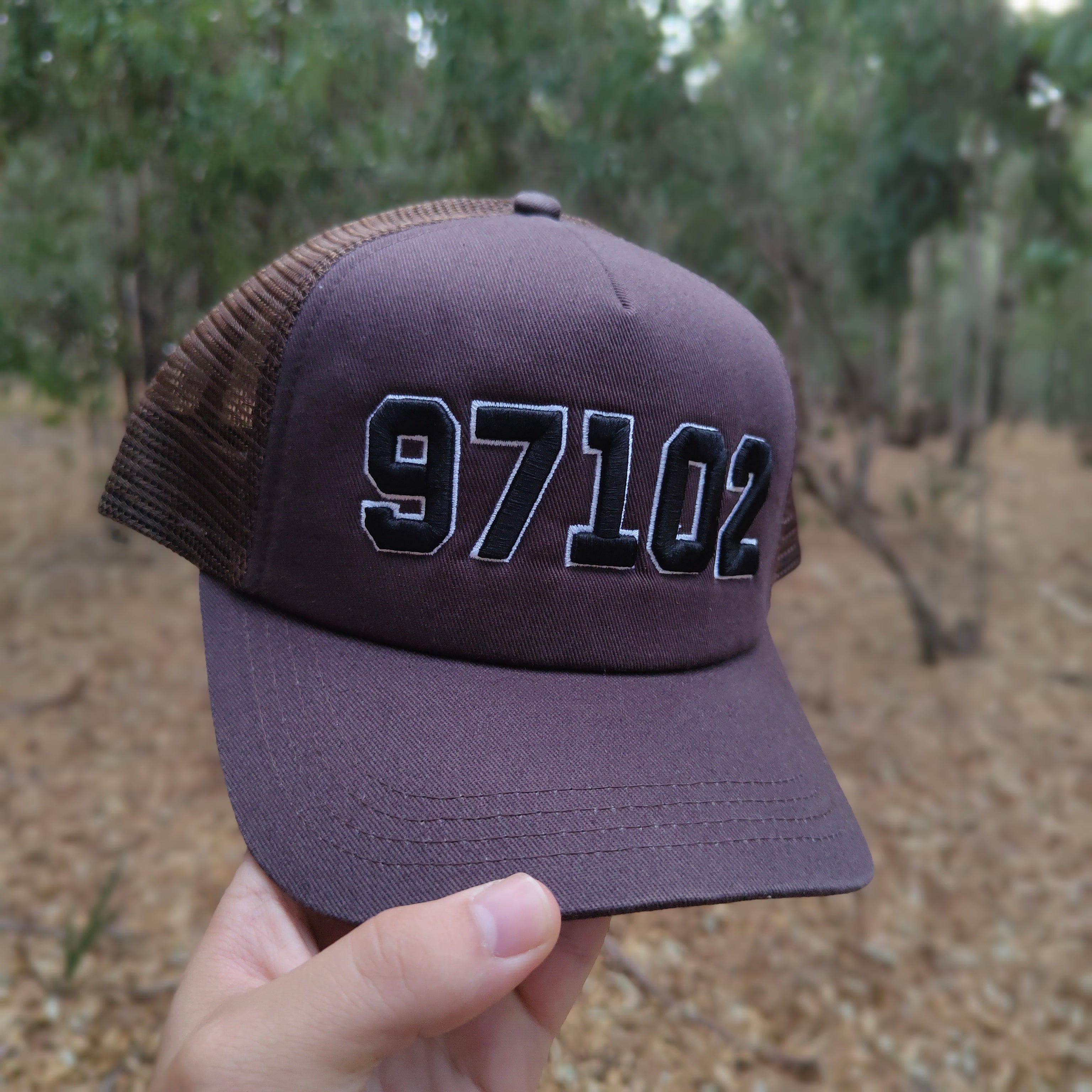 VINTAGE TRUCKER 97102
