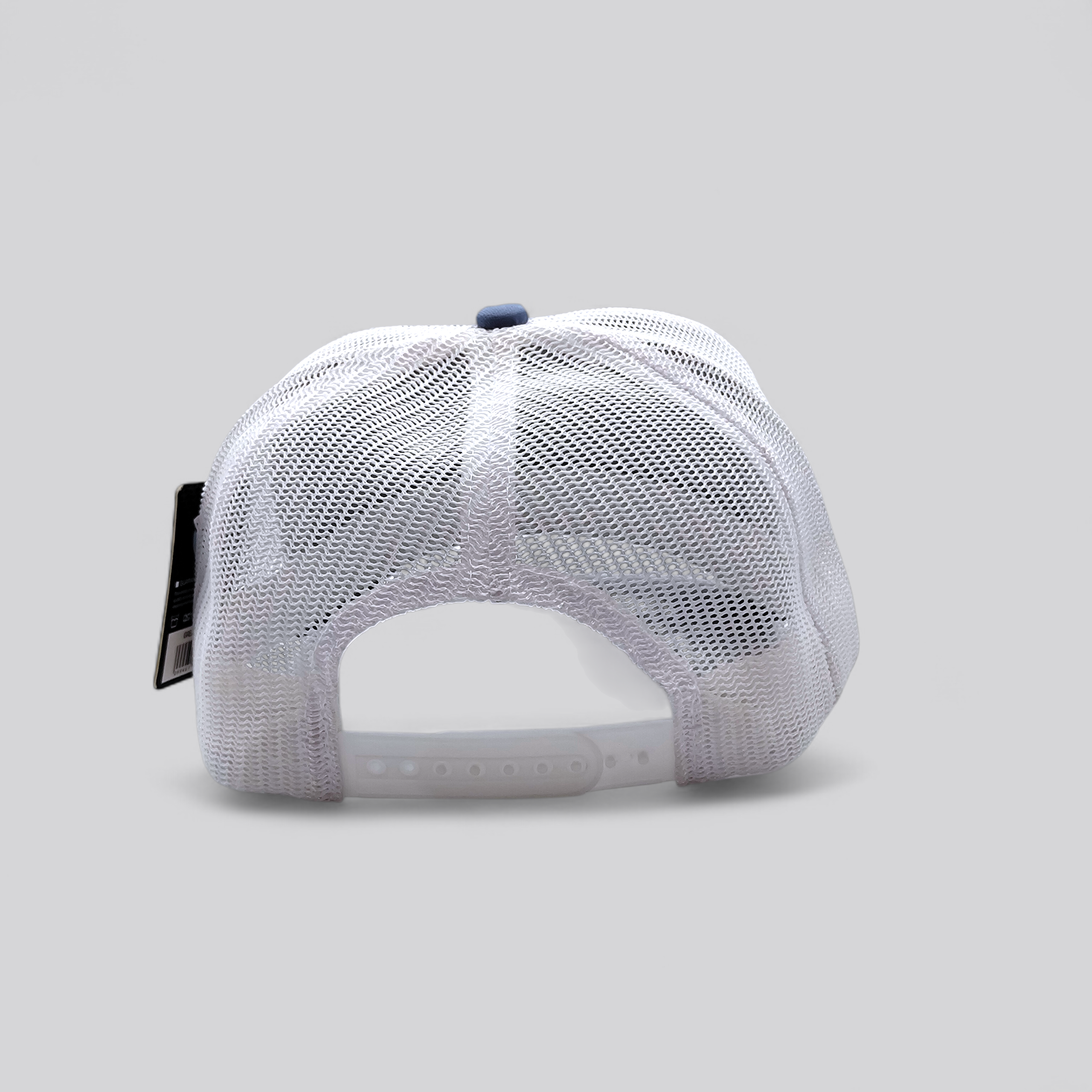 GREAT SHARK - Minimalist Trucker Cap - Light/Dark Blue