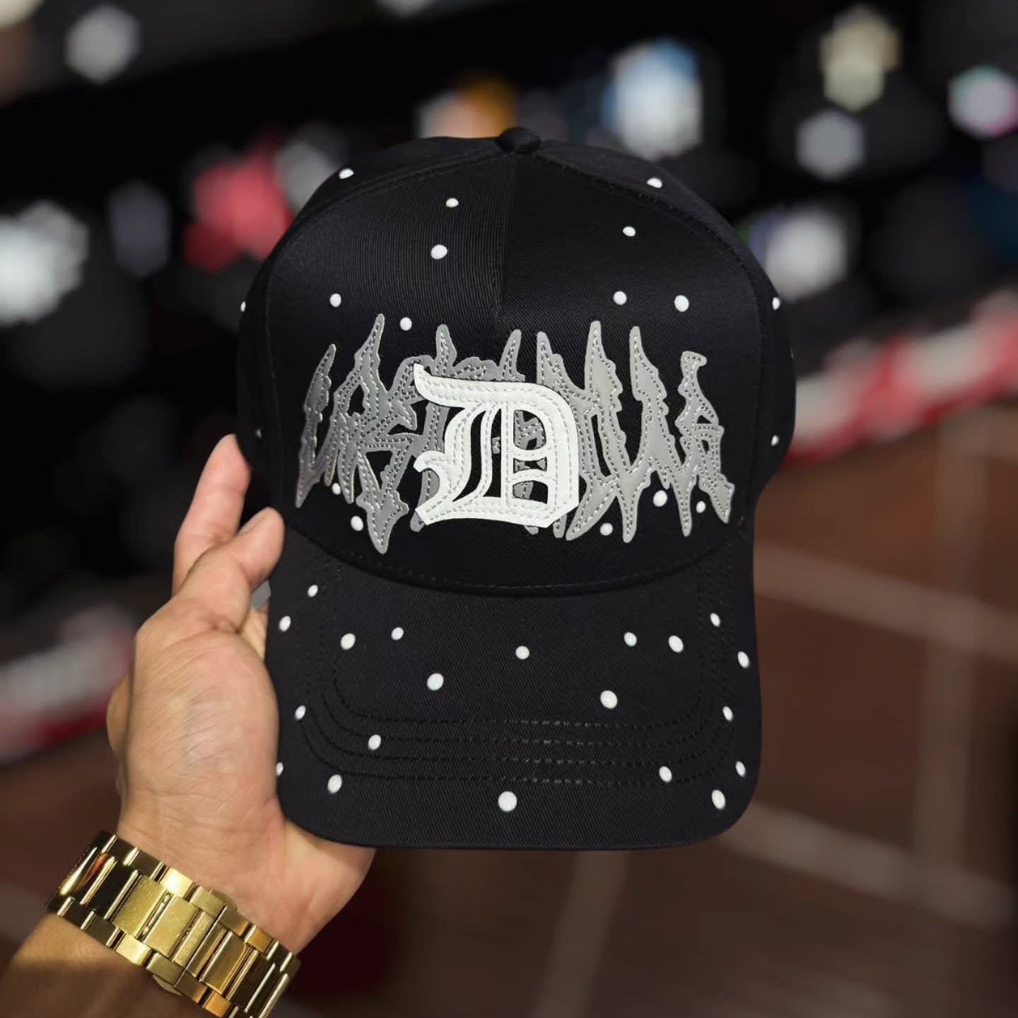 LOST HILLS -  DANDY HATS Original