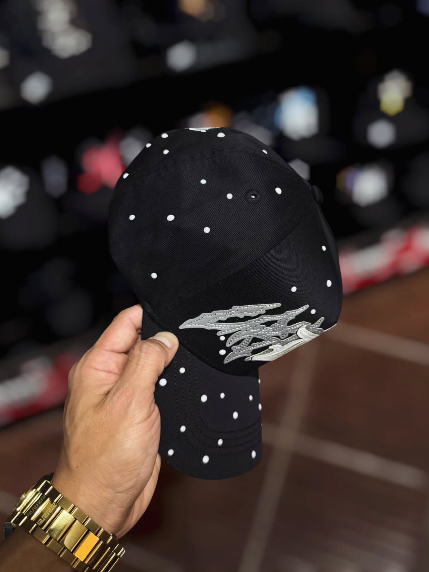 LOST HILLS -  DANDY HATS Original
