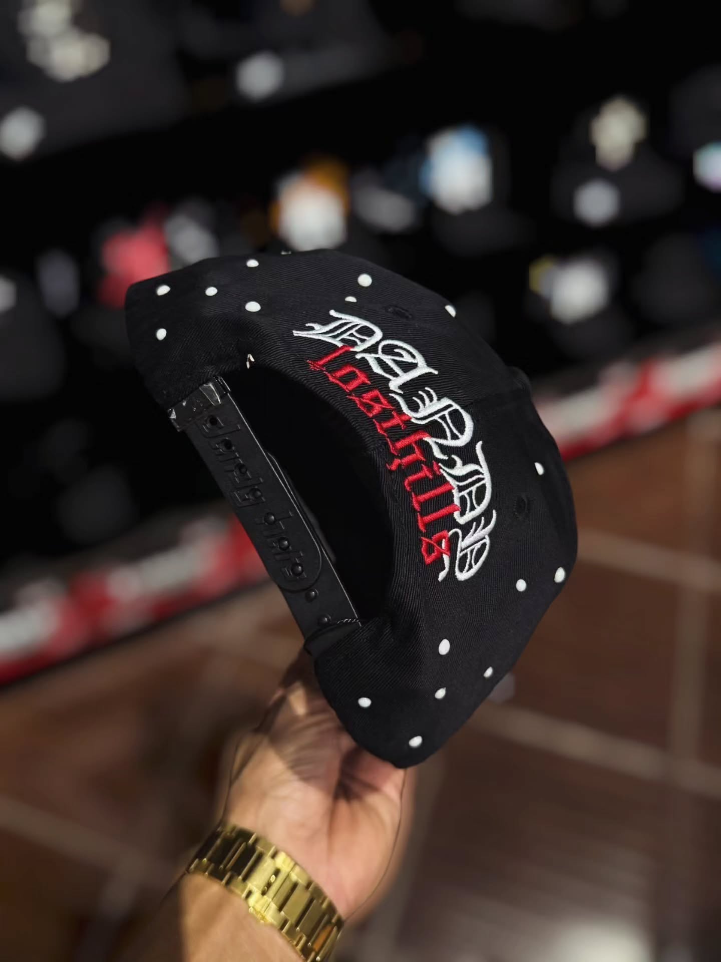 LOST HILLS -  DANDY HATS Original