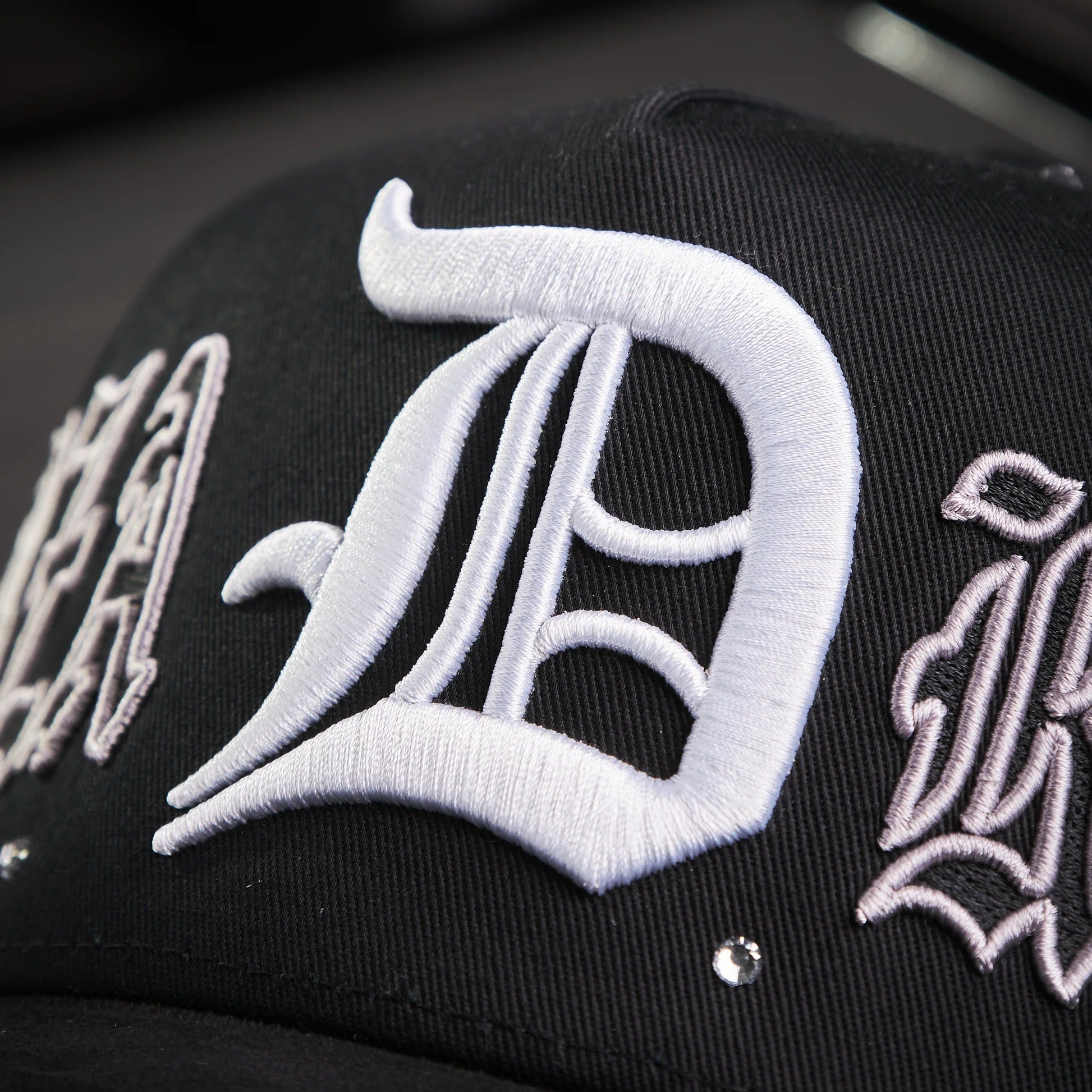 Dandy Hats x Fuerza Crystals